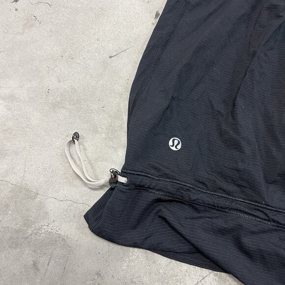 Lululemon Rest Less Tank Black And White Size 6 Built in Bra - Picture 7 of 8